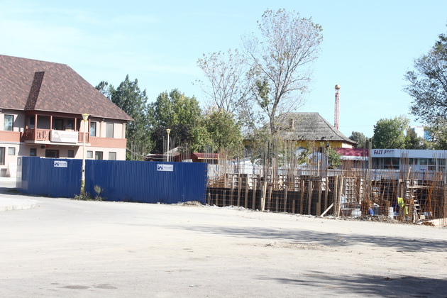 santier in spatele hotelului oxford cine si ce construieste galerie foto 474616
