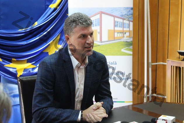 cantina sociala si centru de zi in localitatea navodari florin chelaru acordam mai multa atentie decat