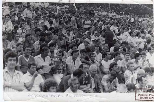 refrene celebre la mustafa ia la mustafa faru constanta azi va castiga erau ani cand stadionul gemea