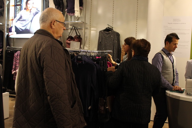 branduri calitate si deservire ireprosabila retailerul britanic marks spence a revenit la constanta galerie