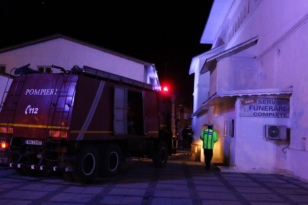 arde biserica din navodari 478344