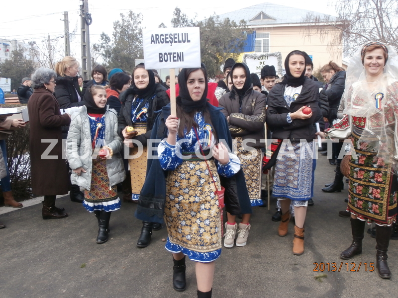 fotoreportaj festivalul dupa datina strabuna la cumpana 479705