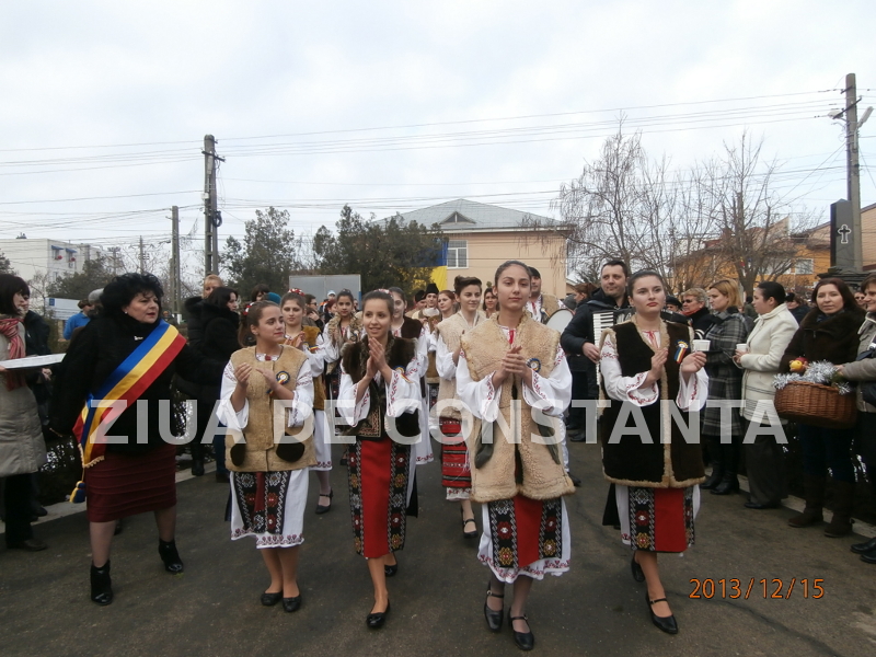 fotoreportaj festivalul dupa datina strabuna la cumpana 479705
