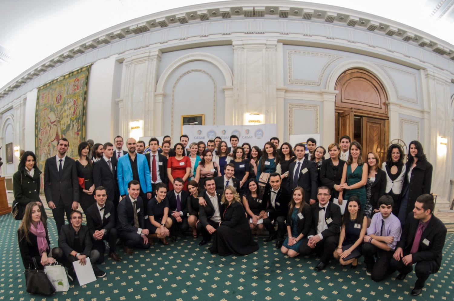 Ei Sunt Mandria Noastră Trei Constănțeni Au Intrat In Finala Concursului Premiile Ligii Studenţilor Romani Din Străinătate Pentru Excelență Academică