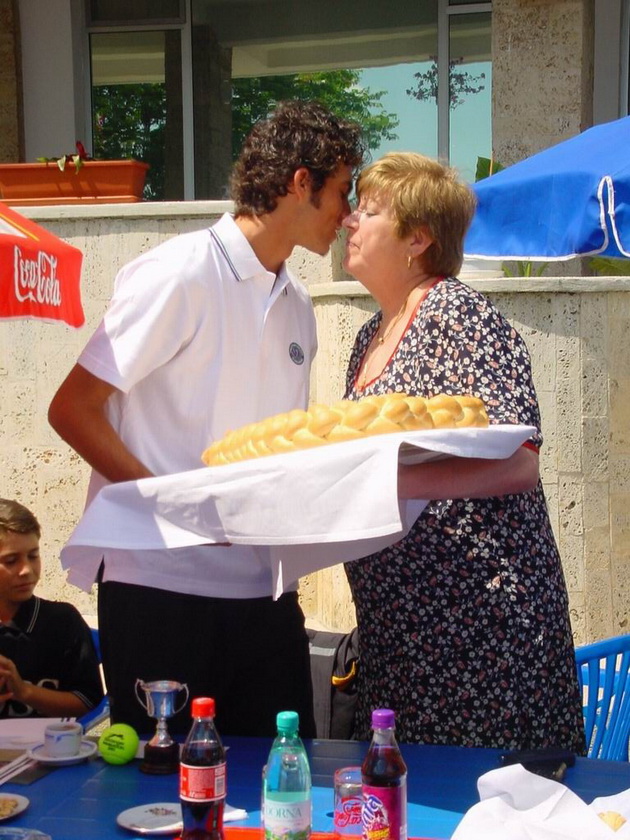 povestea unui campion horia tecau era cuminte ca o papusa galerie foto 482697