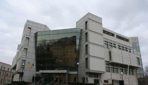 Trafic de minori, proxenetism şi prostituţie Profesoară, cercetată în stare de libertate 