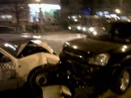 Carambol rutier pe bulevardul Tomis. Patru maşini s-au ciocnit        