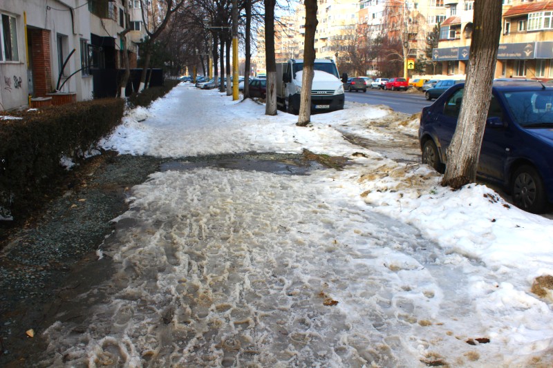 fotoreportaj mizerie si disconfort urmele zapezii la constanta 483842