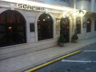 Restaurantul Scapino, de fiţe şi cu preţuri mari (galerie foto) 