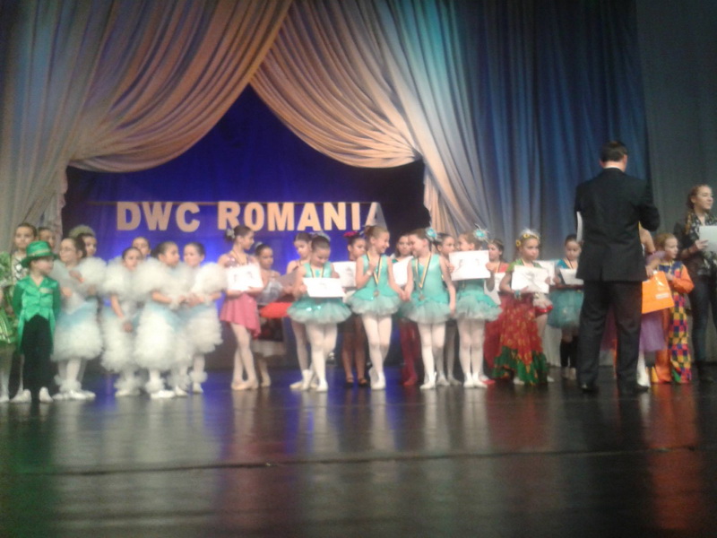 sa cunoastem si sa recunoastem valorile dansatoarele de la joy2dance vor merge in portugalia la dance