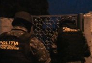 Cinci percheziţii în Murfatlar după o bătaie într-un bar (video)