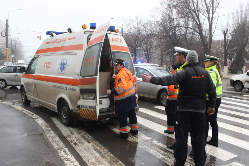 bulevardul alexandru lapusneanu o femeie a fost accidentata de masina pe trecerea de pietoni 486611