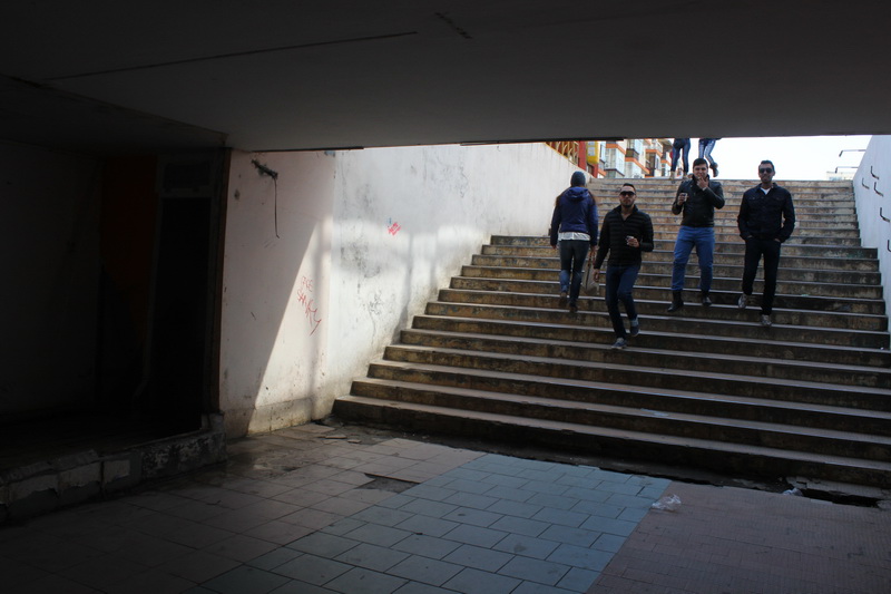 apel pentru curatenie catre autoritatile din constanta vi cine strange mizeria din pasajul de la tomis