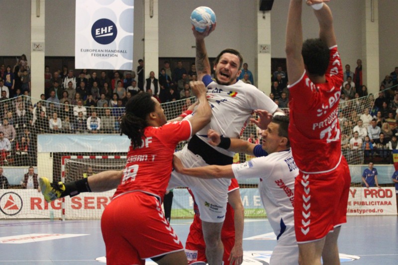 fotoreportaj hcm a batut in cupa ehf cu nicusor constantinescu in tribuna 489204