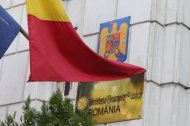 Guvernul introduce din nou o derogare de la lege pentru a putea da bani primarilor în tot anul 2014 