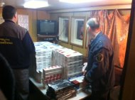 Navă sosită în Portul Constanţa cu ţigări de contrabandă la bord