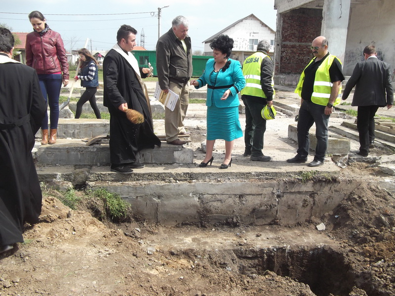 investitii majore pentru viitor au inceput lucrarile centrului de tineret de la cumpana galerie foto