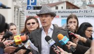 Radu Mazăre, la DNA„Toată această scenă face parte din sârba procurorilor. Nu-mi este frică decât de Dumnezeu”   