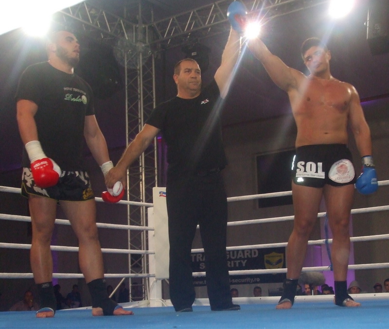 nu mi e frica n am sa mor ca l am pe tavi boxer cum l a batut octavian scorus pe tolea ciumac la constanta