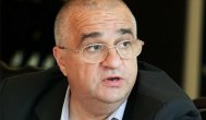 Va exporta apă arabilor şi va continua proiectele de dezvoltare Felix Stroe, directorul general al SC RAJA SA - „Avem o companie cu care ne mândrim“