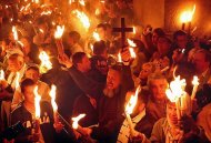 Lumina Sfântă și Capela ÎngeruluiCum „apare” miracolul Ortodoxiei   