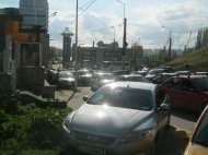 Se circulă haotic în zona Arhiepiscopiei Tomisului. Iată motivul   