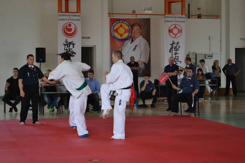 sa cunoastem si sa recunoastem valorile copiii si tinerii de la clubul sportiv hitode dojo se lauda cu