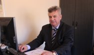Profesorul universitar doctor Sorin Rugină, candidat la funcţia de rector al Universităţii Ovidius „Sunt liber faţă de grupurile de interese din interiorul şi exteriorul universităţii“