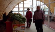 Cadou pentru toţi locuitorii, cu ocazia Zilelor Comunei Piaţa agroalimentară „9 Mai“, inaugurată la Lumina (galerie foto)