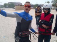 Radu Mazăre face kiteboarding pentru noul imn oficial al staţiunii Mamaia