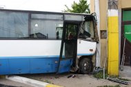 Vezi cum se simt cei cinci jandarmi internaţi în urma accidentului de la Valu lui Traian   