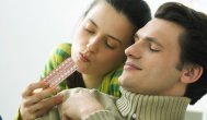 Descopera.ro Ce efect are pilula anticoncepţională asupra vieţii amoroase a femeilor? Cercetătorii au descoperit un aspect complet necunoscut până acum 