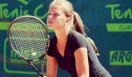 O tânără din Constanţa, Andrada Surdeanu, favorită la câştigarea titlului Turneu internaţional de tenis pentru juniori, la Mamaia