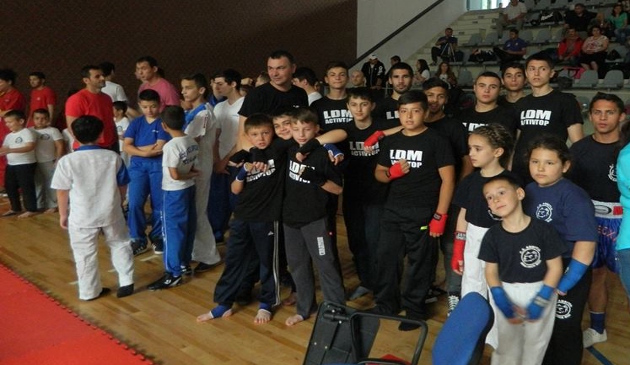 kickbow ursoi, cupa campionilor kickbox, iulian ursoi, luptatori, rezultate