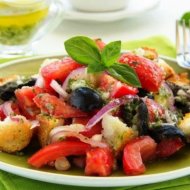 Ecuisine.ro Panzanella, salata din Toscana