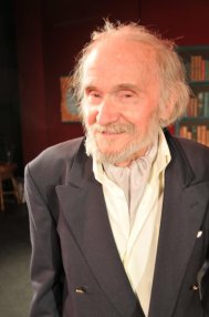 Teatrul de Stat Constanţa îl sărbătoreşte, mâine seară, pe maestrul Alexandru Mereuţă