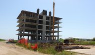 Responsabilii, de negăsit Staţiunea Mamaia, invadată de construcţii ale nimănui?! (Galerie Foto)