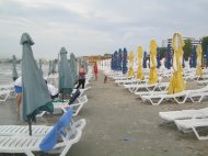 Atmosferă sumbră, pe plajă, la Mamaia (galerie foto)