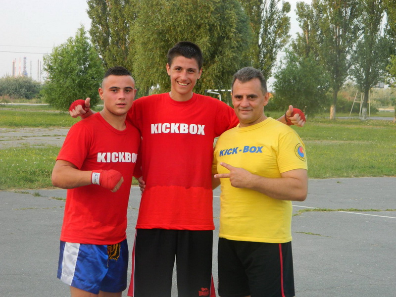 kickbox ursoi constanta in prima linie luptatorii romani de elita se antreneaza ca spartanii la navodari