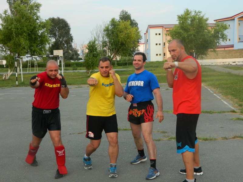 kickbox ursoi constanta in prima linie luptatorii romani de elita se antreneaza ca spartanii la navodari