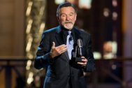 Doliu la Hollywood Celebrul actor american Robin Williams a murit. Se pare că s-a sinucis   