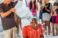 Ice Bucket Challenge a venit ca o surpriză Cabral a acceptat provocarea Andreei Marin