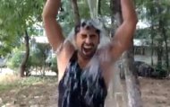 Ice Bucket Challenge Connect-R şi-a turnat apă în cap cu ceaunul! (video)  