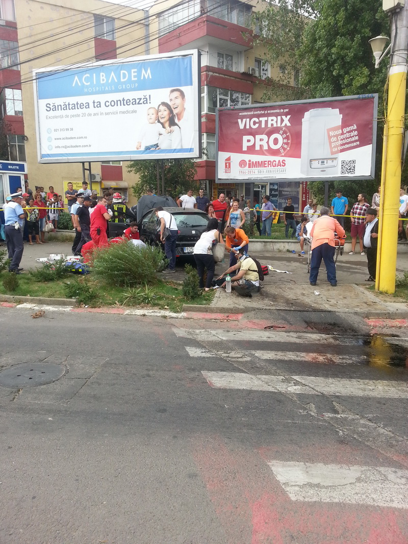 tragedie in zona city park mall cinci persoane au fost spulberate pe trecerea de pietoni un mort si patru