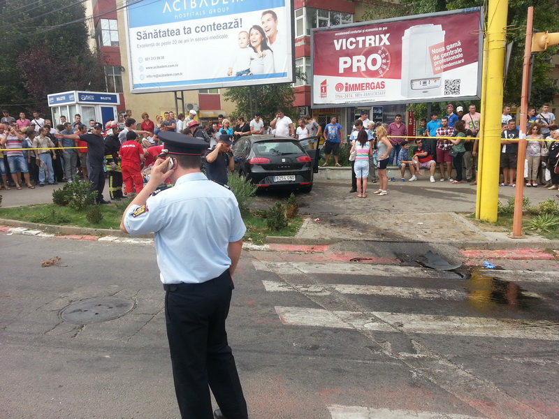 tragedie in zona city park mall cinci persoane au fost spulberate pe trecerea de pietoni un mort si patru