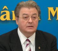 Corneliu Vadim Tudor s-a lansat în cursa electorală