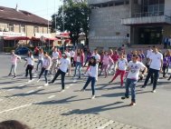Flash mob pentru conștientizarea cancerului la sân, în Medgidia  