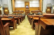 Deputații au blocat o lege de teama speculațiilor politice