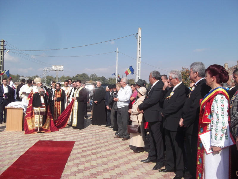 ziua comunei saraiu dorinela irimia petrecem impreuna cu invitati de suflet cu oameni de onoare galerie