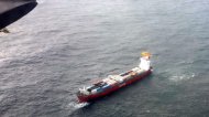 O nouă ameninţare în zona unde a eşuat petrolierul gigant Exxon Valdez Portcontainer rusesc în derivă cu sute de tone de combustibil la bord (video)